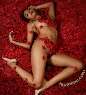 St_Merrique / SundayBest nude photo #0104