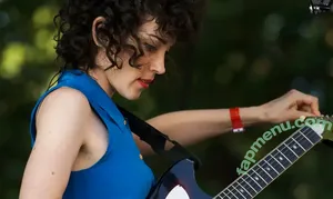 St Vincent / Annie Erin Clark / muddaub / st_vincent nude photo #0226