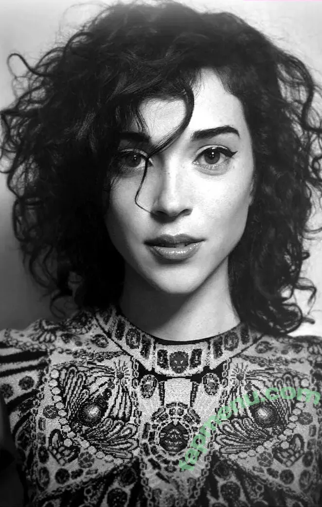 St Vincent nude photo #0215 (Annie Erin Clark / muddaub / st_vincent)