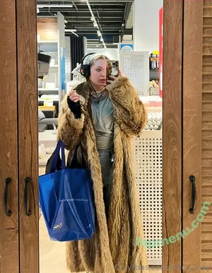  nude photo #0007
