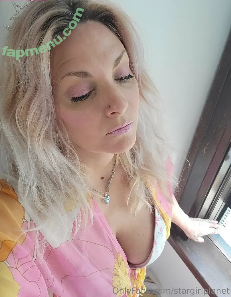 stargirlplanet nude photo #0018 (stargirlessentials)