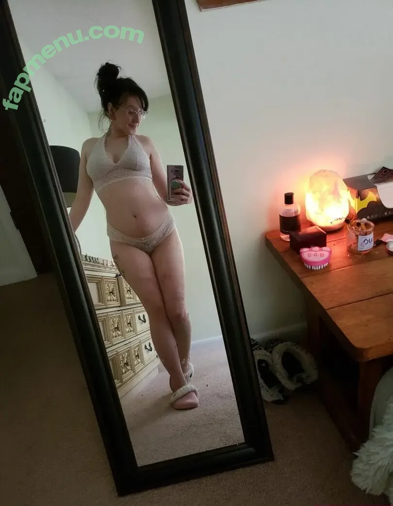 StarIsStarving nude photo #0009 (StarIsStarving)