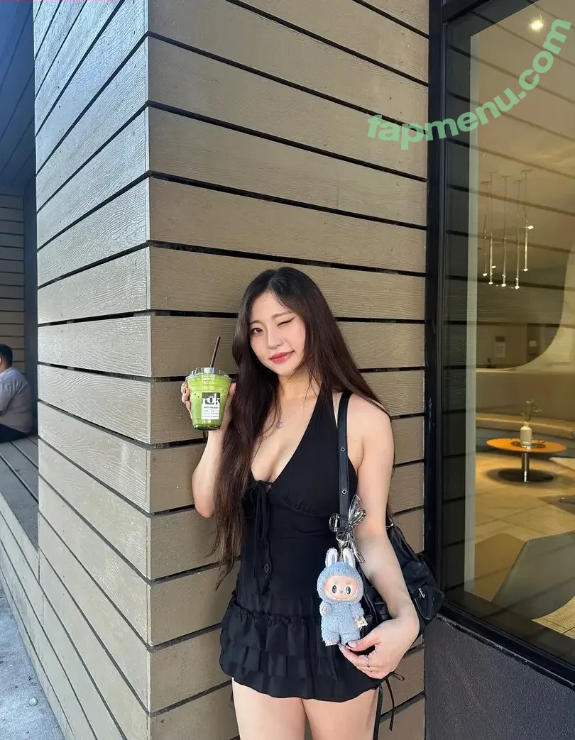 Starriebun nude photo #0044 (staribunbun / starriebunn)