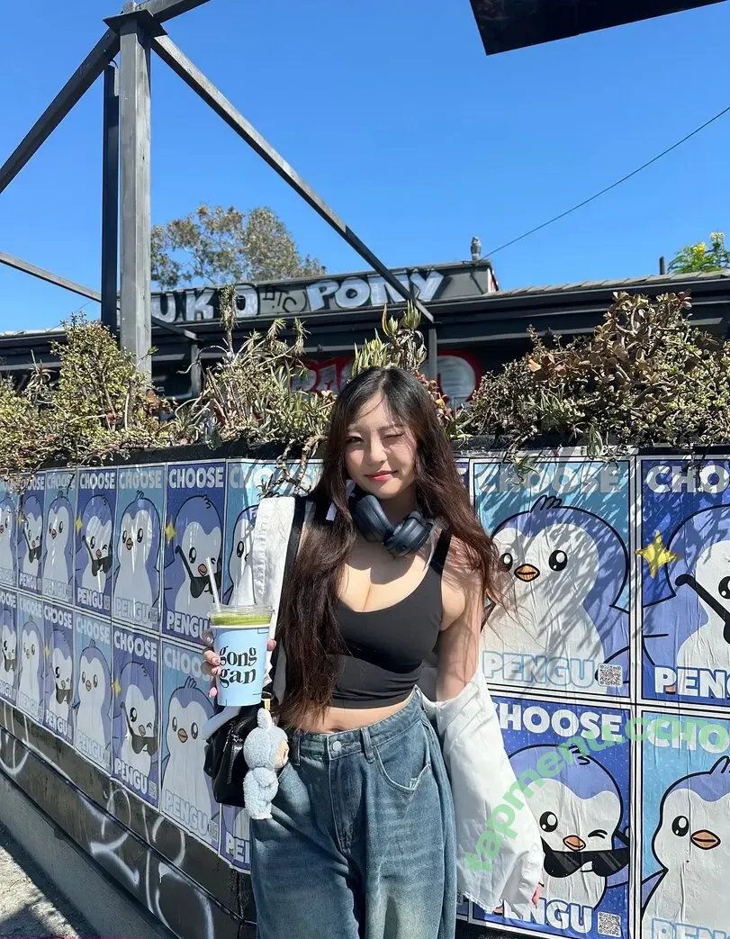 Starriebun nude photo #0049 (staribunbun / starriebunn)