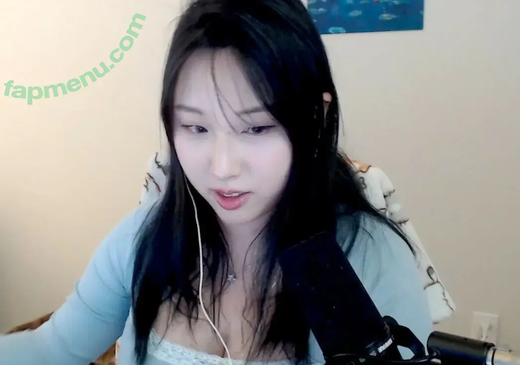 Starsmitten nude photo #0672 (celine / starsmitten_)