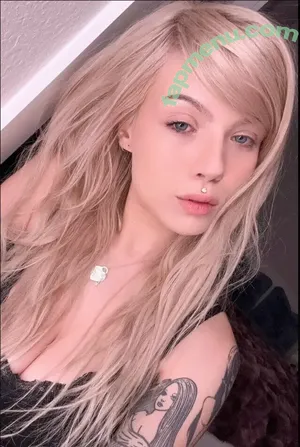  nude photo #0005