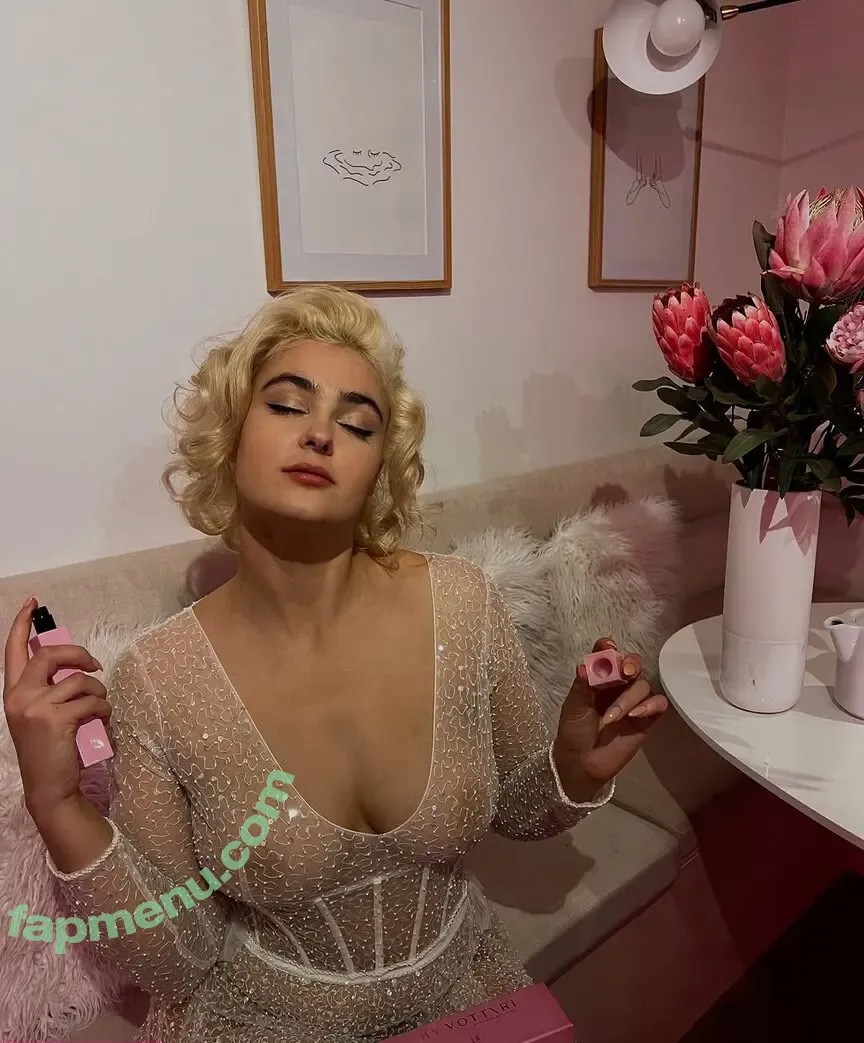 Stefania Ferrario nude photo #0080 (stefania_model / stefaniaferrario)
