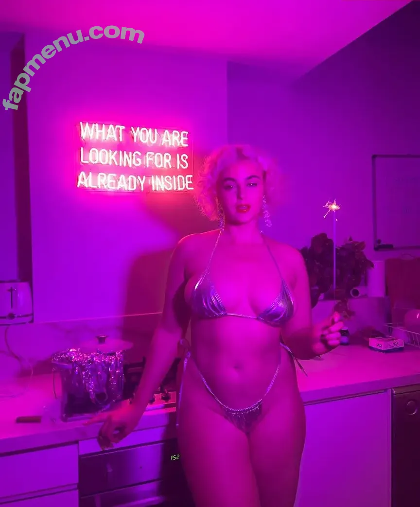 Stefania Ferrario nude photo #0084 (stefania_model / stefaniaferrario)