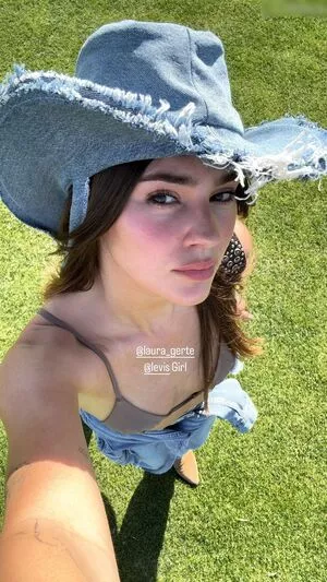 Stefanie Giesinger / stefaniegiesinger / steffigiesinger nude photo #0253