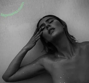 Stefanie Giesinger / stefaniegiesinger / steffigiesinger nude photo #0445