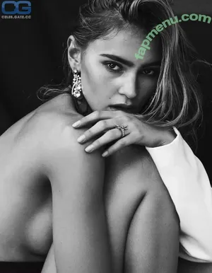 Stefanie Giesinger / stefaniegiesinger / steffigiesinger nude photo #0456