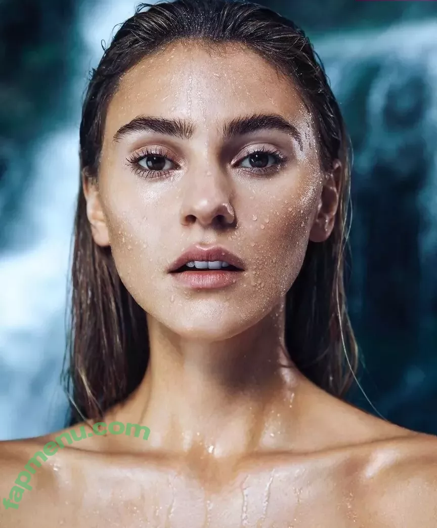 Stefanie Giesinger nude photo #0085 (stefaniegiesinger / steffigiesinger)