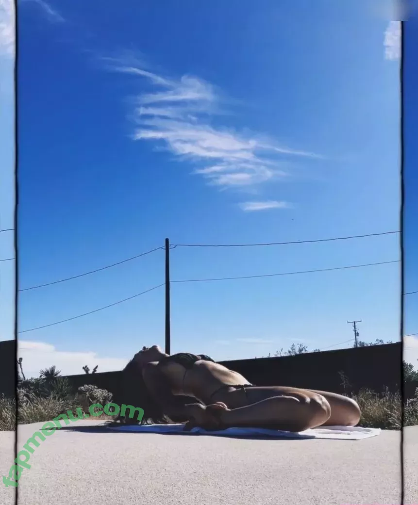 Stefanie Giesinger nude photo #0273 (stefaniegiesinger / steffigiesinger)