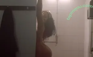  nude photo #0005