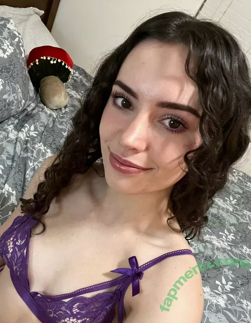 Stella Violet nude photo #0105 (stellaviolet / stellavioletxx)