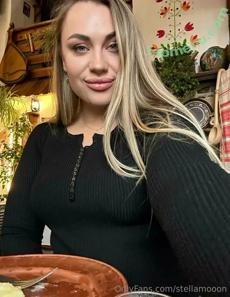 stellamooon nude photo #0010 (stellamooon)