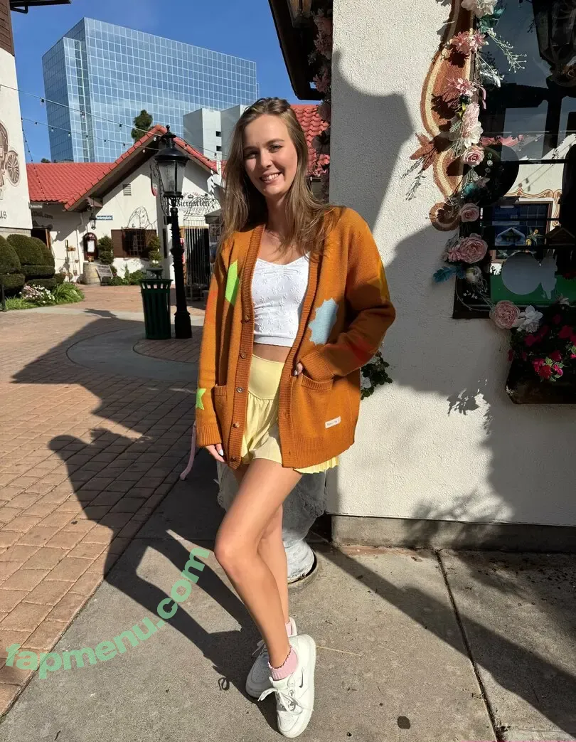 stellasedonatv nude photo #0002 (stellasedona)