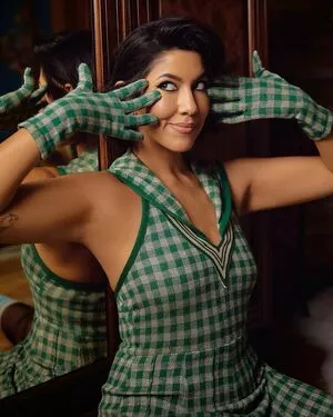 Stephanie Beatriz / Rosa Diaz / bellasramos / iamstephbeatz / stephaniebeatriz nude photo #0049