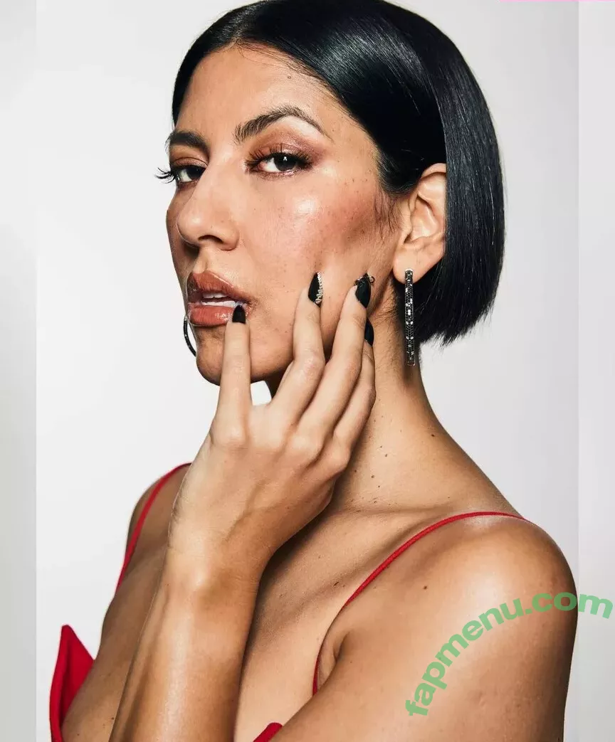Stephanie Beatriz nude photo #0033 (Rosa Diaz / bellasramos / iamstephbeatz / stephaniebeatriz)
