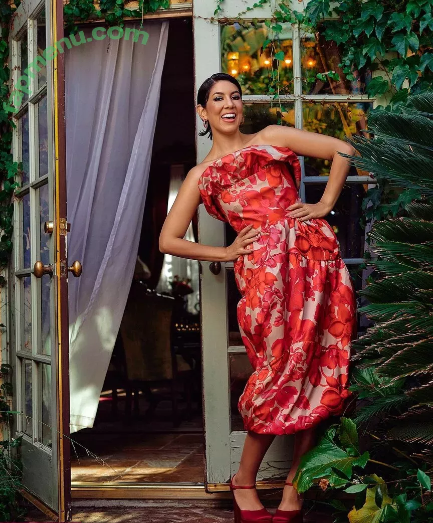 Stephanie Beatriz nude photo #0051 (Rosa Diaz / bellasramos / iamstephbeatz / stephaniebeatriz)