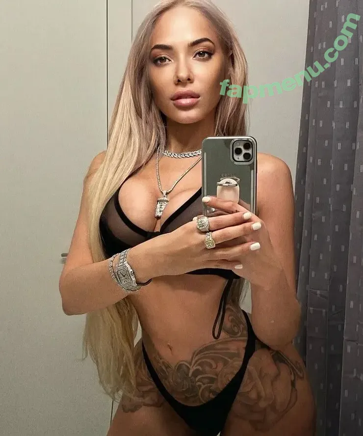 Stephanie Santiago nude photo #0048 (Stephsdope / stephanie_santiago)