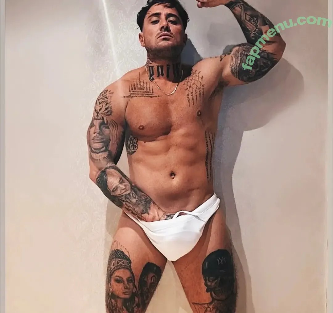 Stephen Bear nude photo #0014 (Stephen Bear)