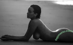  nude photo #0003