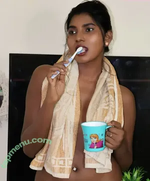  nude photo #0005