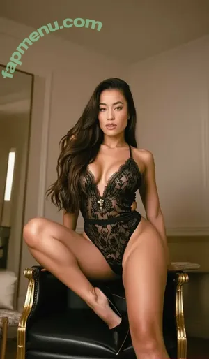 Stephmi nude photo #0005