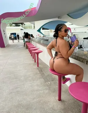  nude photo #0001