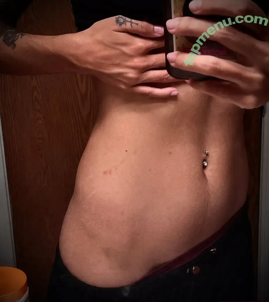 sthenobites nude photo #0033 (steeeniebabes)
