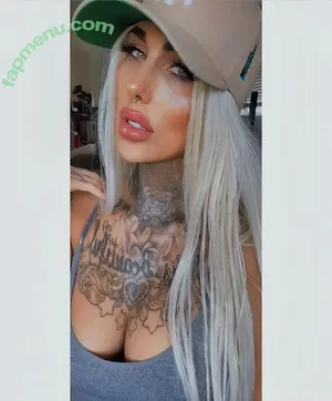 Stifflersmom / officialstifflersmom nude photo #0197