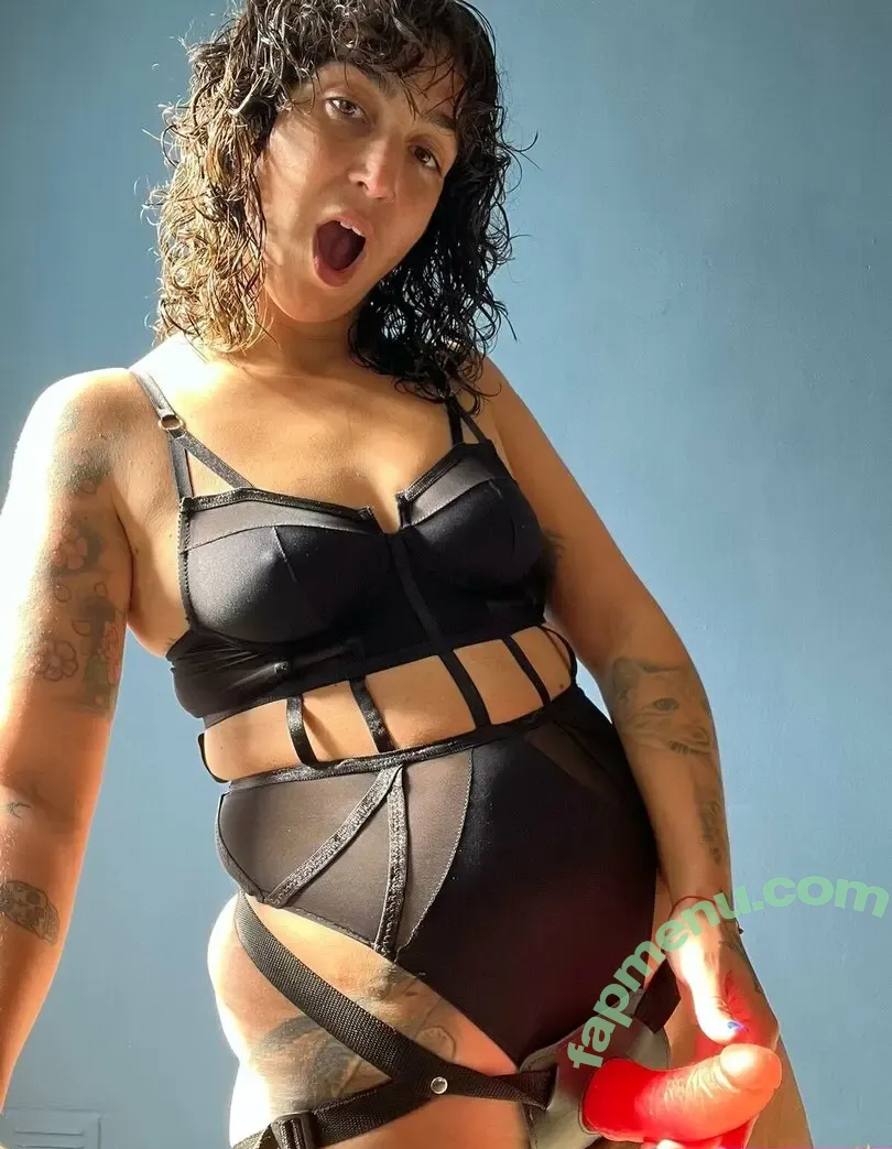 stonedluna nude photo #0097 (lunaisstoned)
