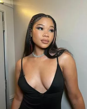Storm Reid / stormreid nude photo #0123