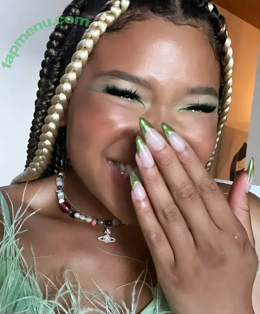Storm Reid nude photo #0056 (stormikush / stormreid)