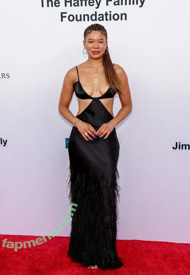 Storm Reid nude photo #0943 (stormikush / stormreid)