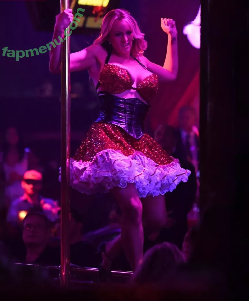 Stormy Daniels nude photo #0037 (stormydaniels / thestormydaniels)