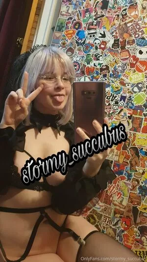 Stormy Succubus / stormy_loves_u / stormy_succubus nude photo #0451