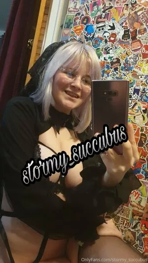 Stormy Succubus / stormy_loves_u / stormy_succubus nude photo #0452
