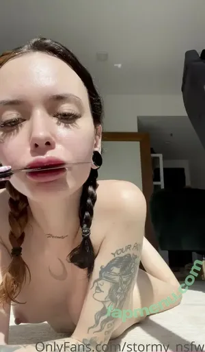  nude photo #0011