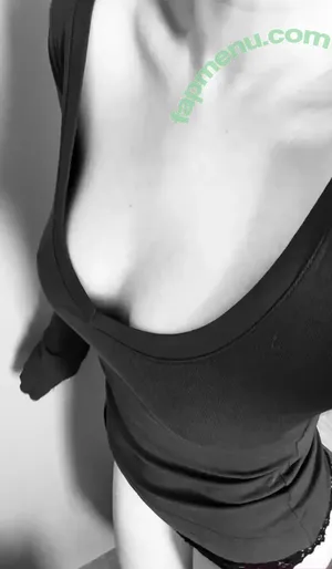  nude photo #0018