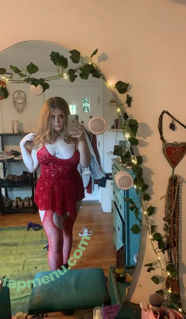 strawberrymama nude photo #0002 (strawberrymama_to4)