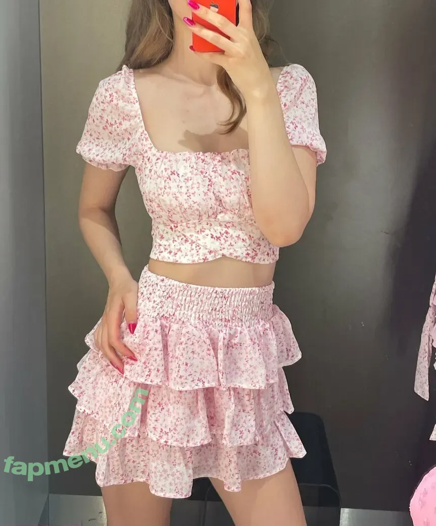 strawberrypink nude photo #0002 (strawberrypink)