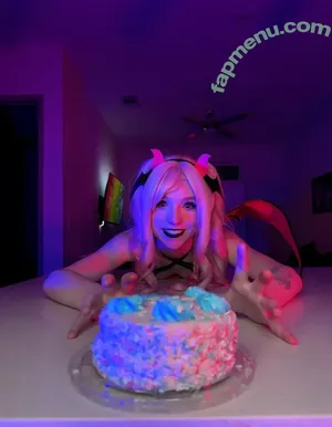  nude photo #0007