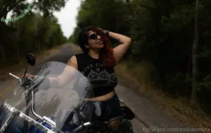 SuccubusQueen / ScreamQueen / screamqueeenxx / xxqueenxxx nude photo #0002