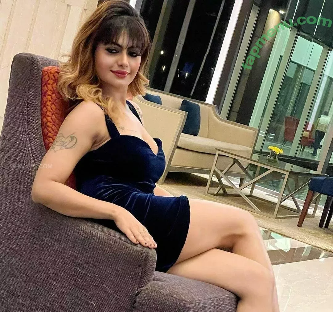 Suhaani Laskar nude photo #0270 (suhaanilaskar)