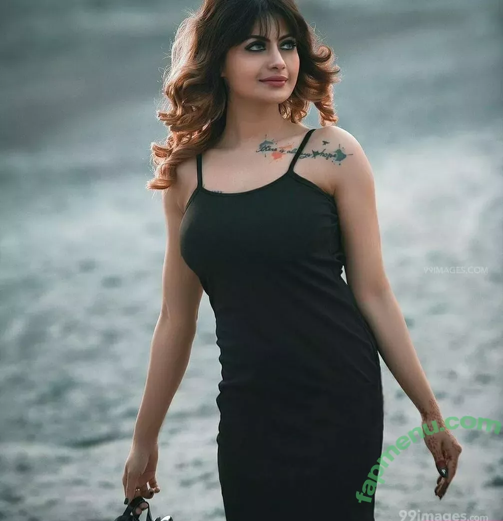 Suhaani Laskar nude photo #0318 (suhaanilaskar)
