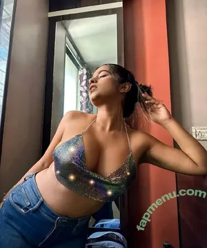 Suhana Khan / __suhuuu__ nude photo #0894