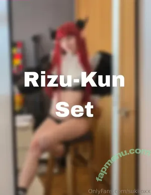 sukifoxx / sukiiixoxo nude photo #0015