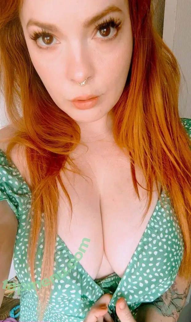 summerhart nude photo #0052 (summerhart_)